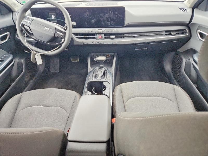 2025 KIA K4 LXS 8