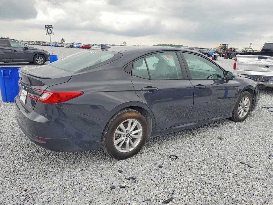 2025 TOYOTA CAMRY LE 3