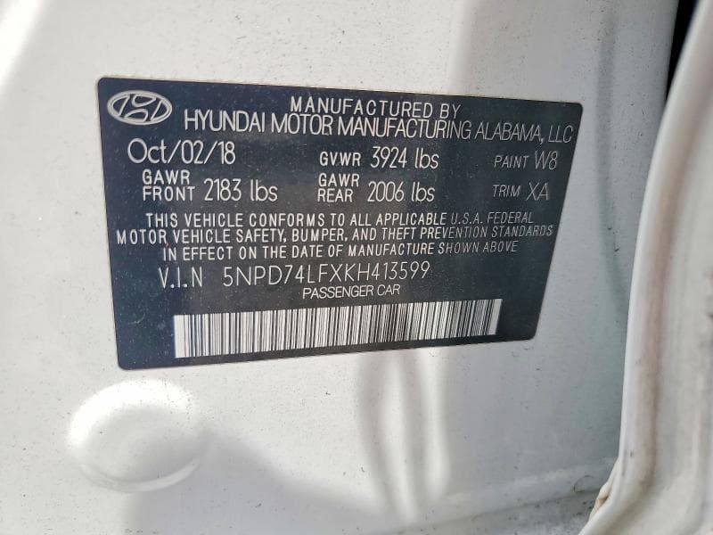 2019 HYUNDAI ELANTRA SE 12