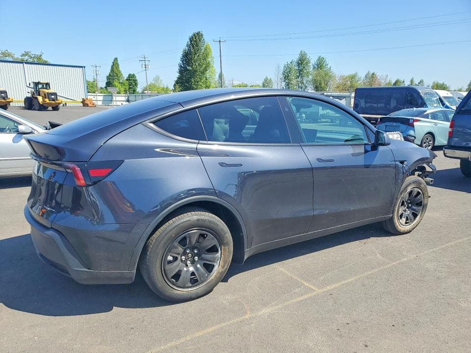 2026 TESLA MODEL Y 3