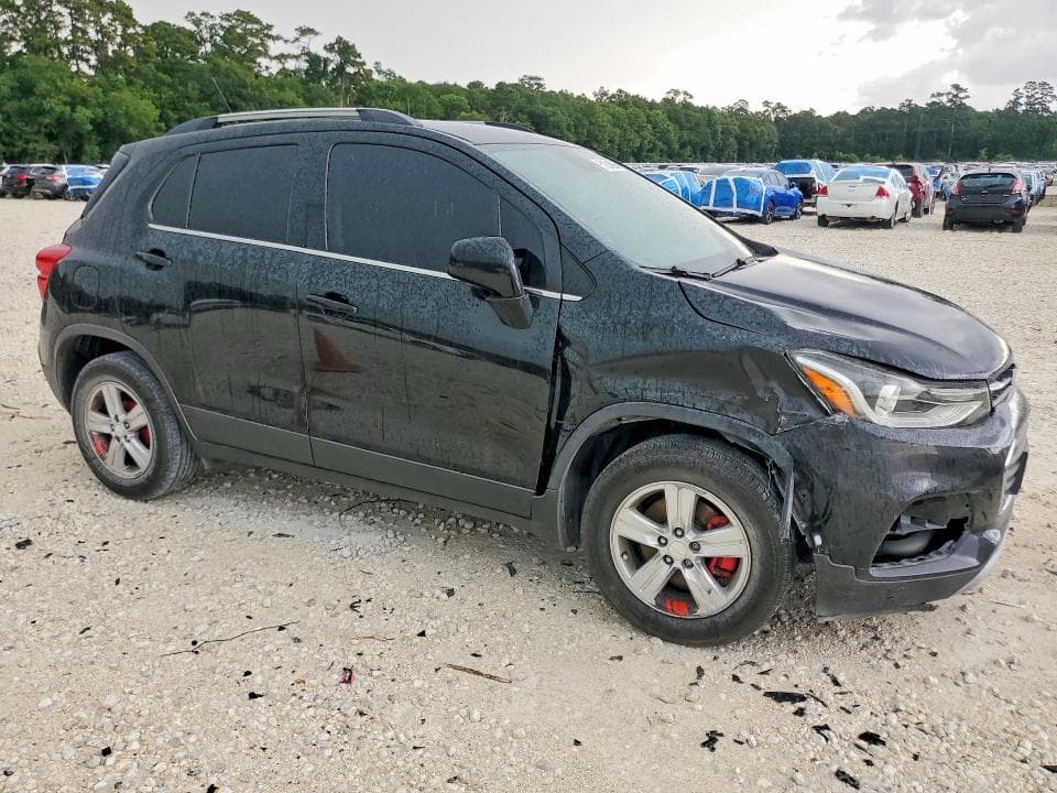 2019 CHEVROLET TRAX 1LT 4