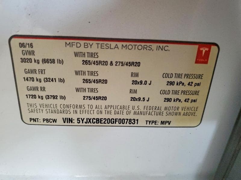 2016 TESLA MODEL X 12