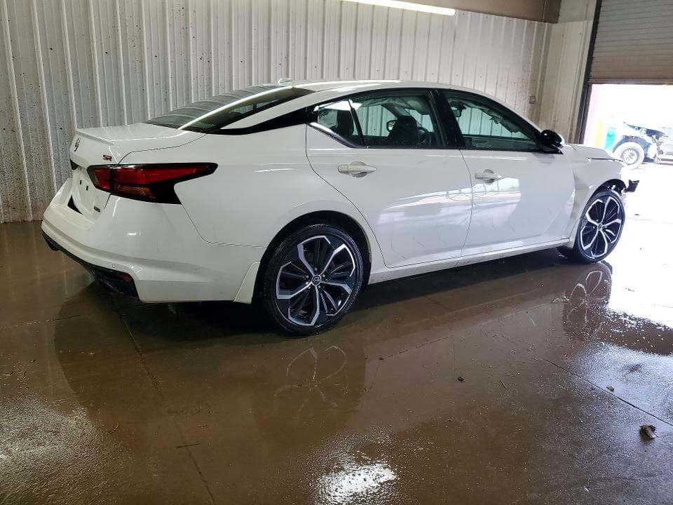 2024 NISSAN ALTIMA SR SR 3