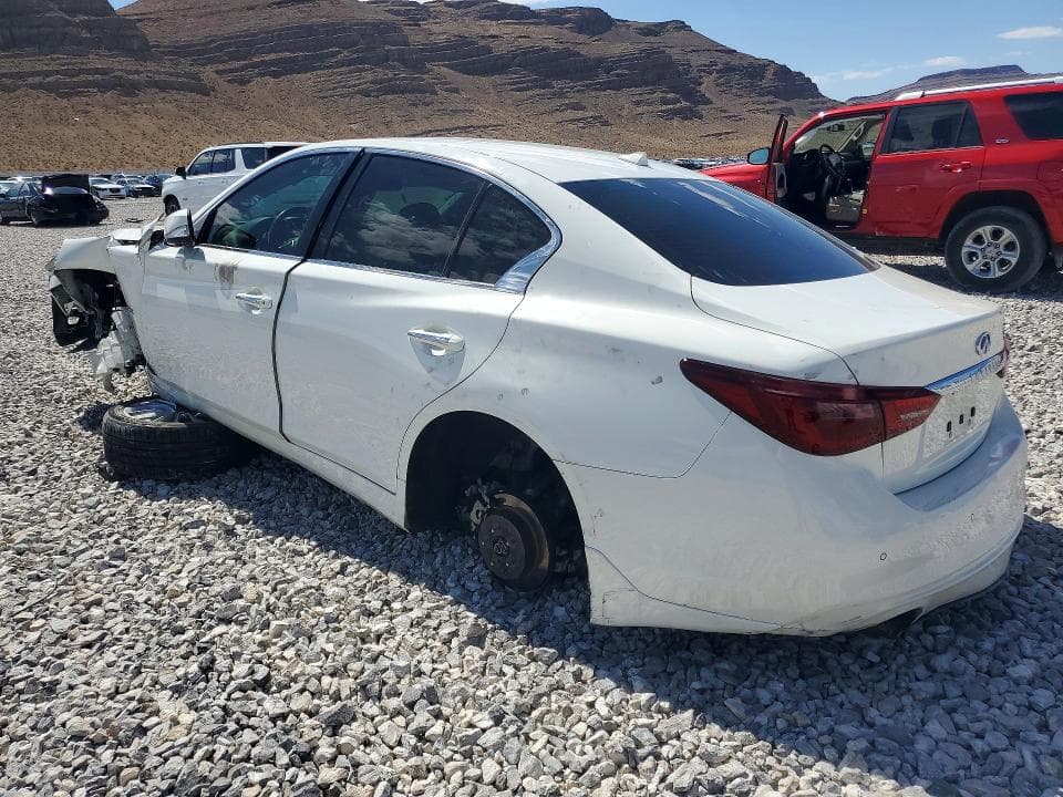 2018 INFINITI Q50 3.0T LUXE 2