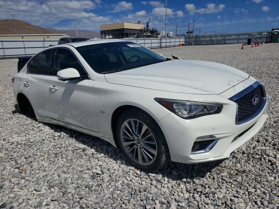 2018 INFINITI Q50 3.0T LUXE 4