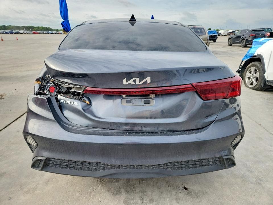 2023 KIA FORTE LXS 6