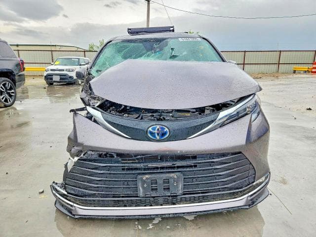2024 TOYOTA SIENNA XLE 7-PASSENGER XLE 7-PASSENGER 5