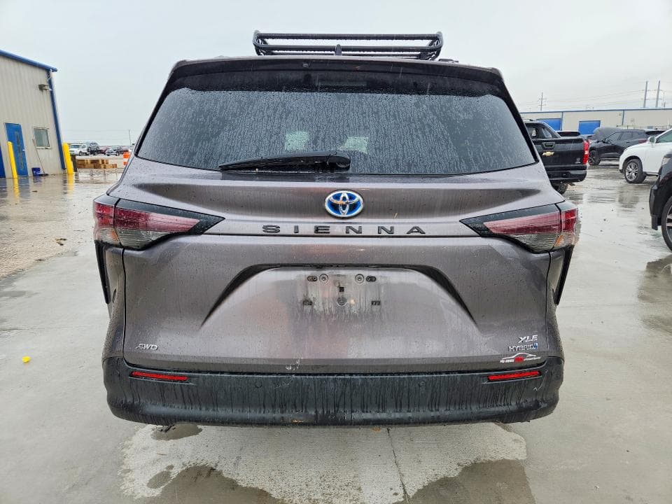 2024 TOYOTA SIENNA XLE 7-PASSENGER XLE 7-PASSENGER 6