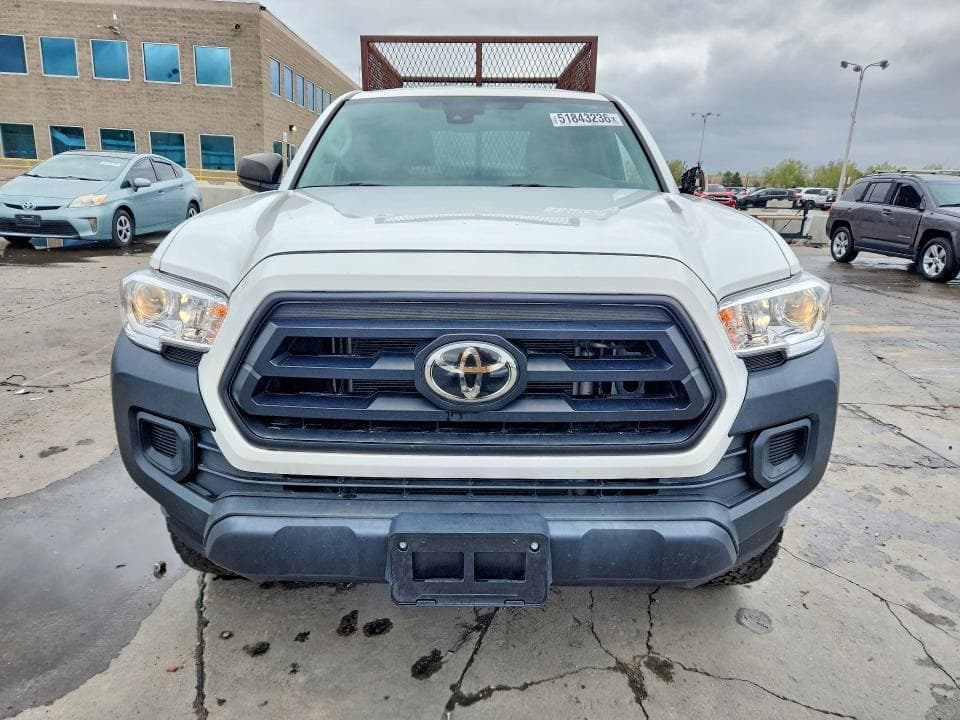 2022 TOYOTA TACOMA SR SR 5