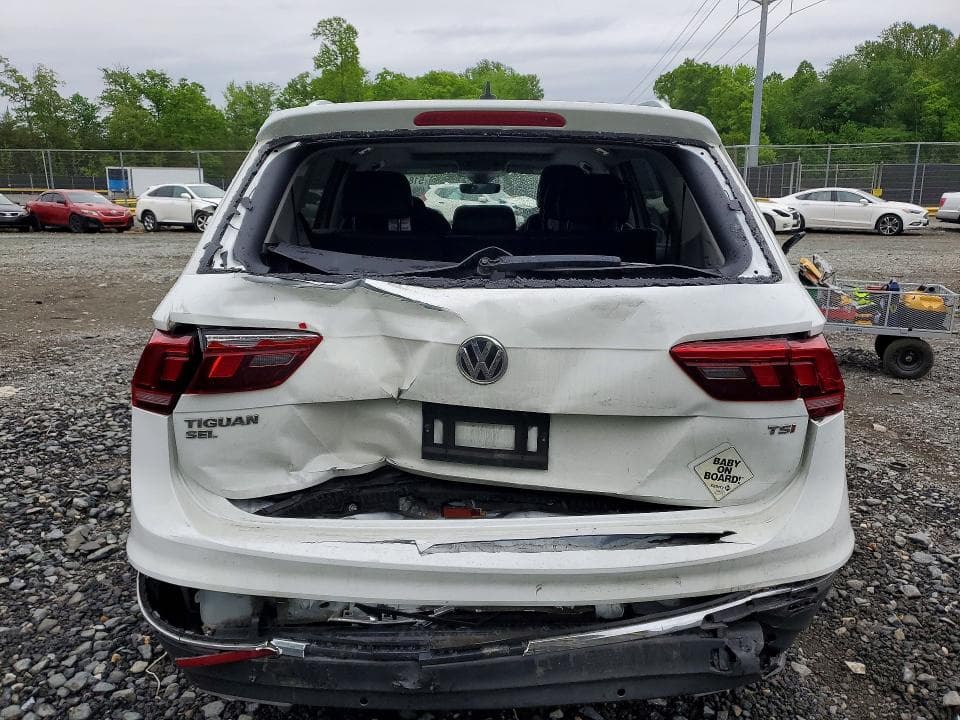 2018 VOLKSWAGEN TIGUAN SEL PREMIUM SEL PREMIUM 6