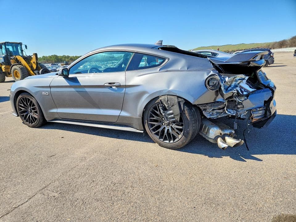 2022 FORD MUSTANG GT 2