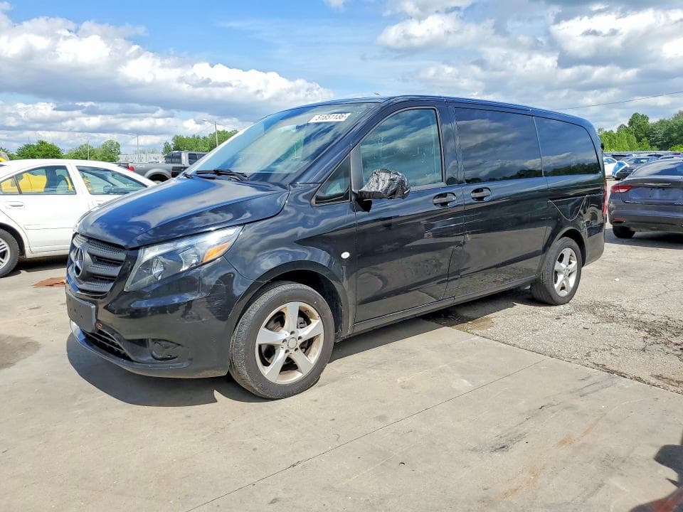 2018 MERCEDES-BENZ METRIS