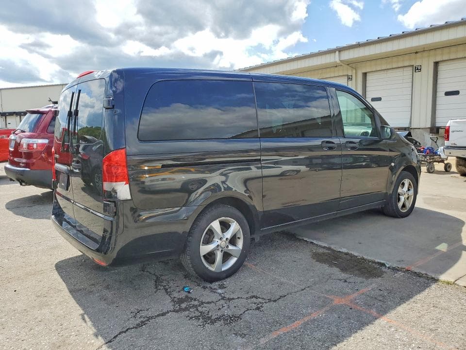 2018 MERCEDES-BENZ METRIS 3