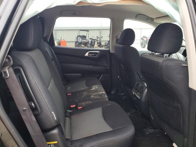 2019 NISSAN PATHFINDER S 11