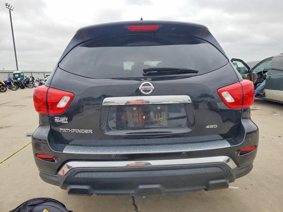 2019 NISSAN PATHFINDER S 6