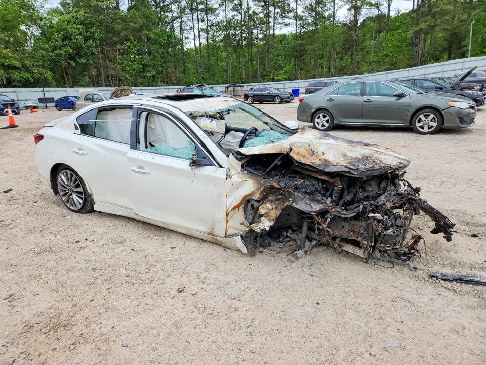 2021 INFINITI Q50 LUXE LUXE 4