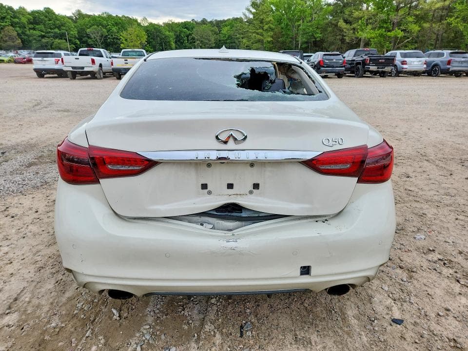 2021 INFINITI Q50 LUXE LUXE 6