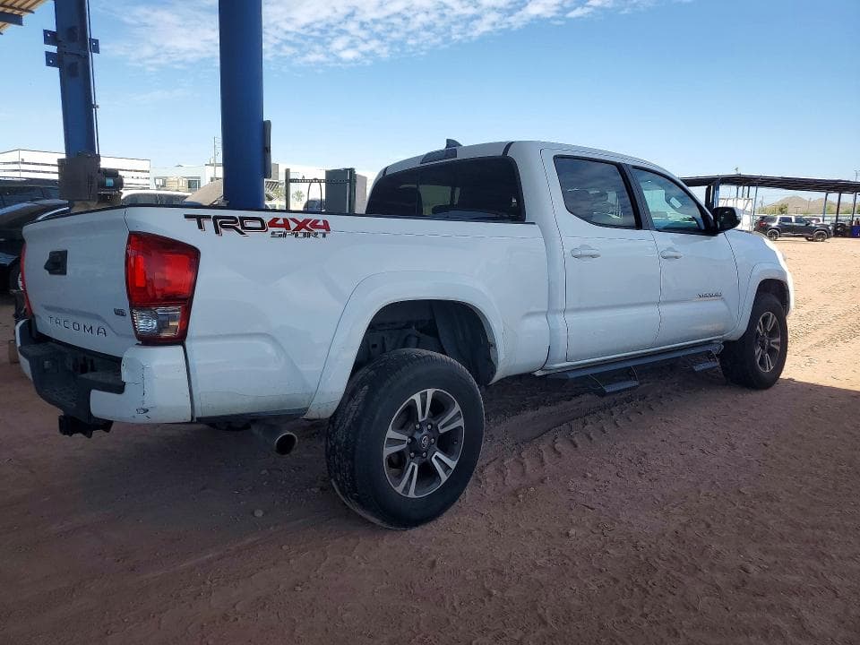 2017 TOYOTA TACOMA TRD SPORT 3