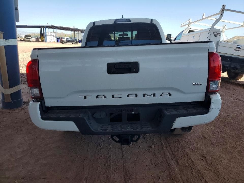 2017 TOYOTA TACOMA TRD SPORT 6