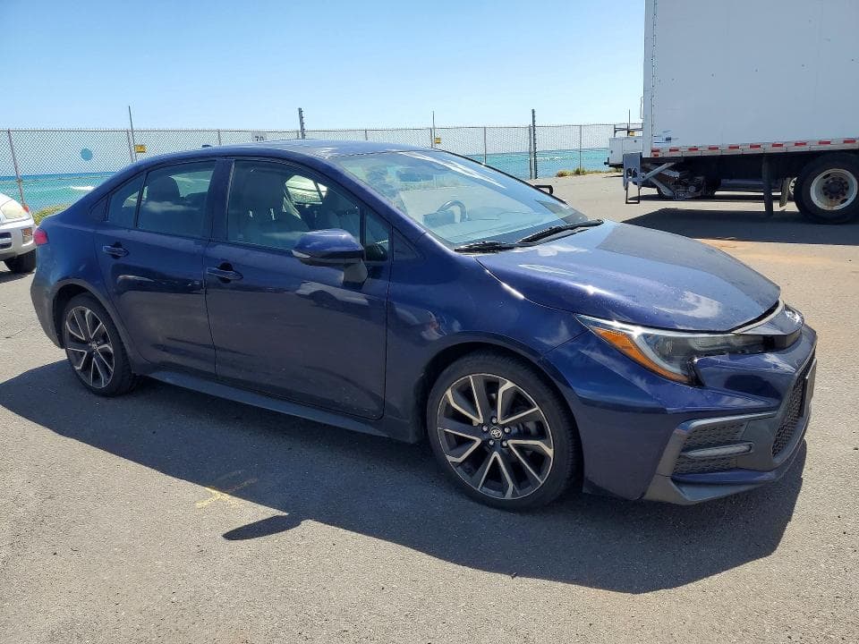 2020 TOYOTA COROLLA SE SE 4