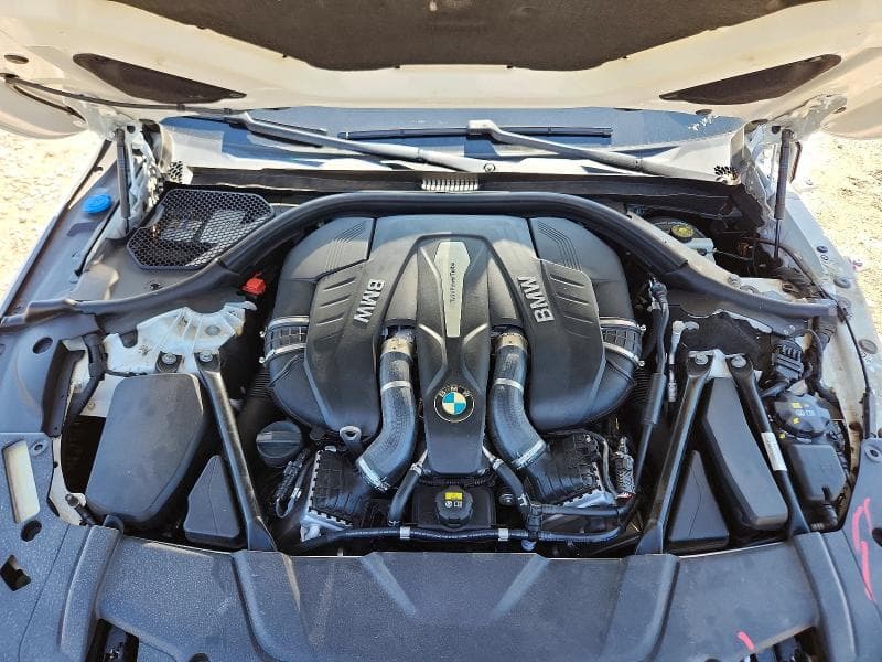 2018 BMW 750 I 11