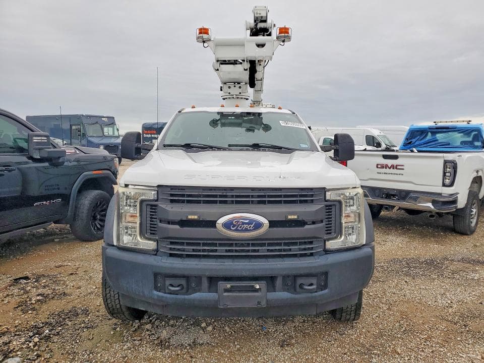 2017 FORD F450 SUPER DUTY BUCKET TRUCK 5