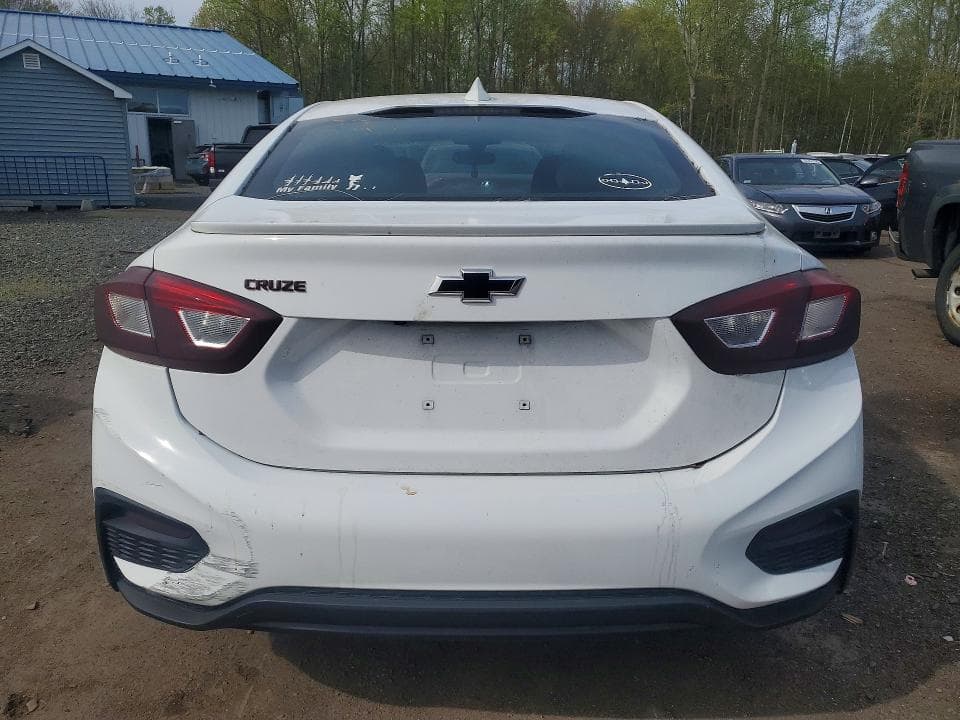 2018 CHEVROLET CRUZE LT 7