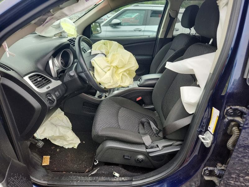 2020 DODGE JOURNEY SE 7