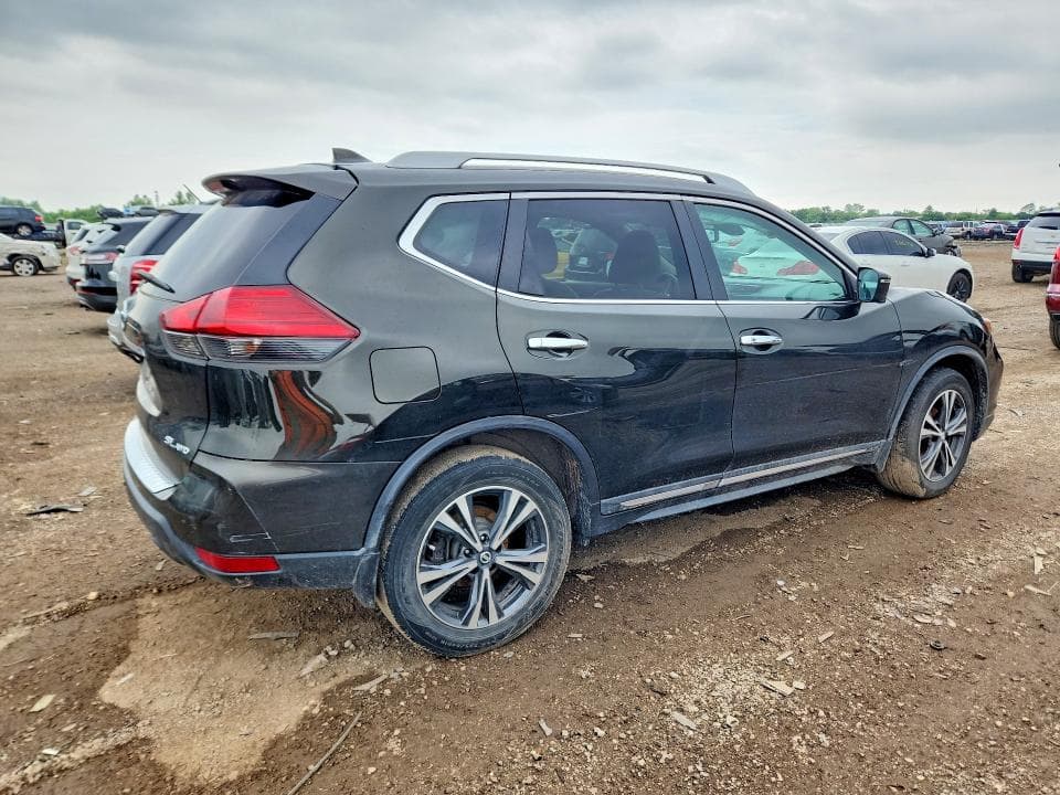 2017 NISSAN ROGUE SL 3