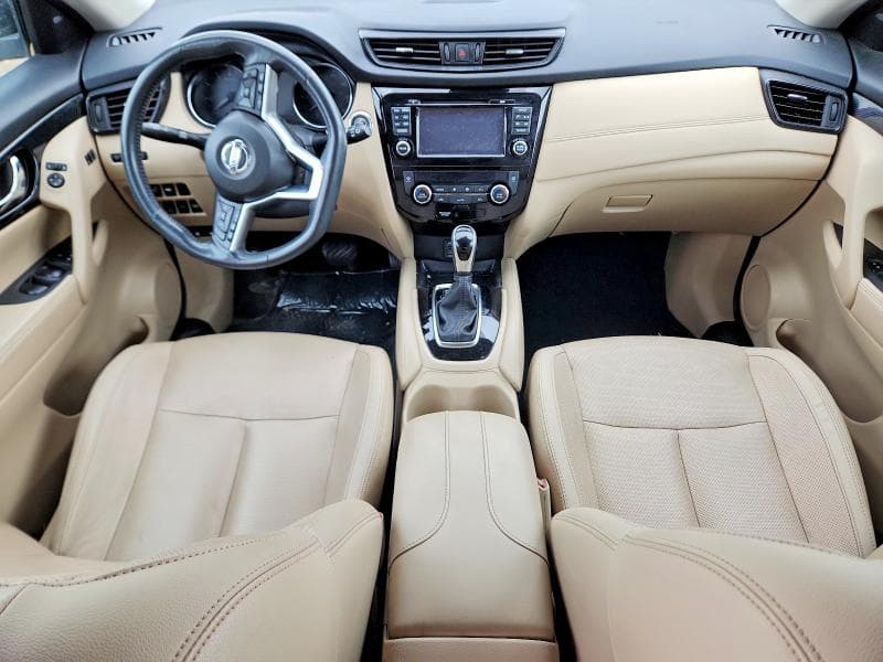 2017 NISSAN ROGUE SL 8