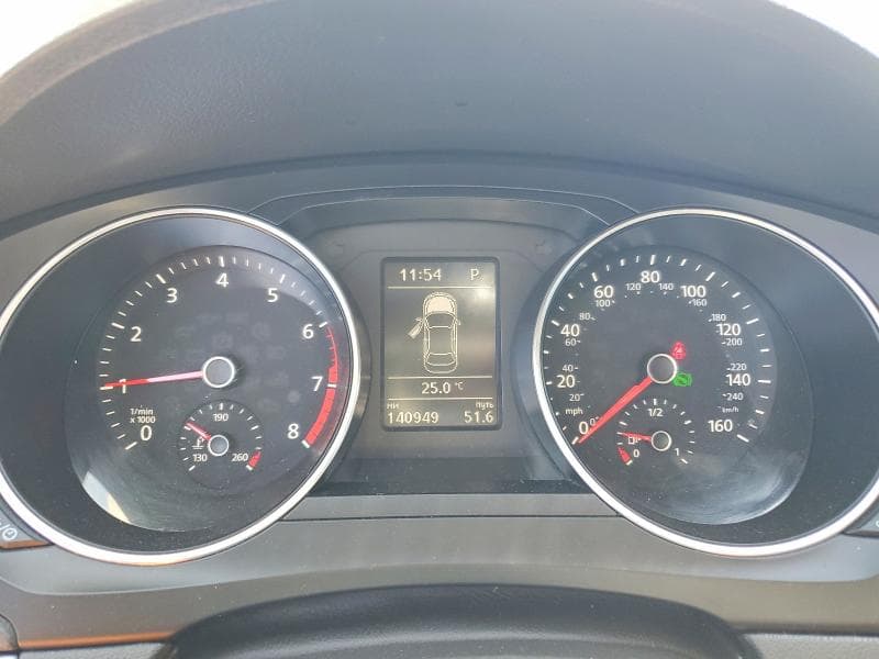 2017 VOLKSWAGEN JETTA SE 9