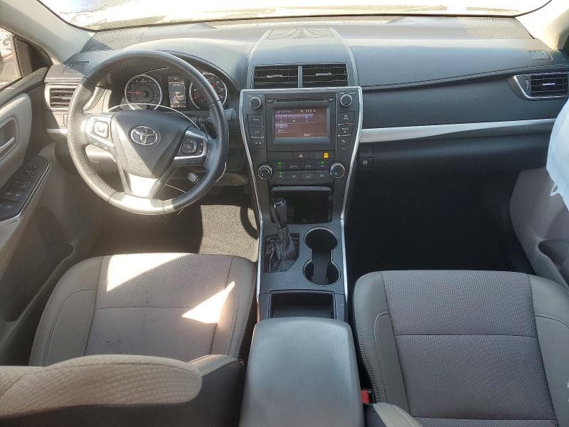 2017 TOYOTA CAMRY SE 8