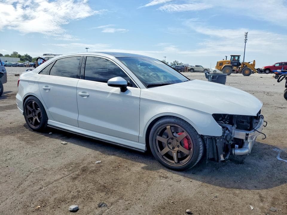 2018 AUDI RS3 4