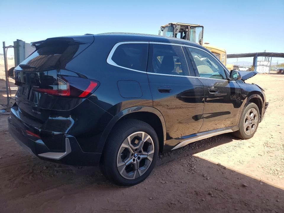 2025 BMW X1 XDRIVE28I 3