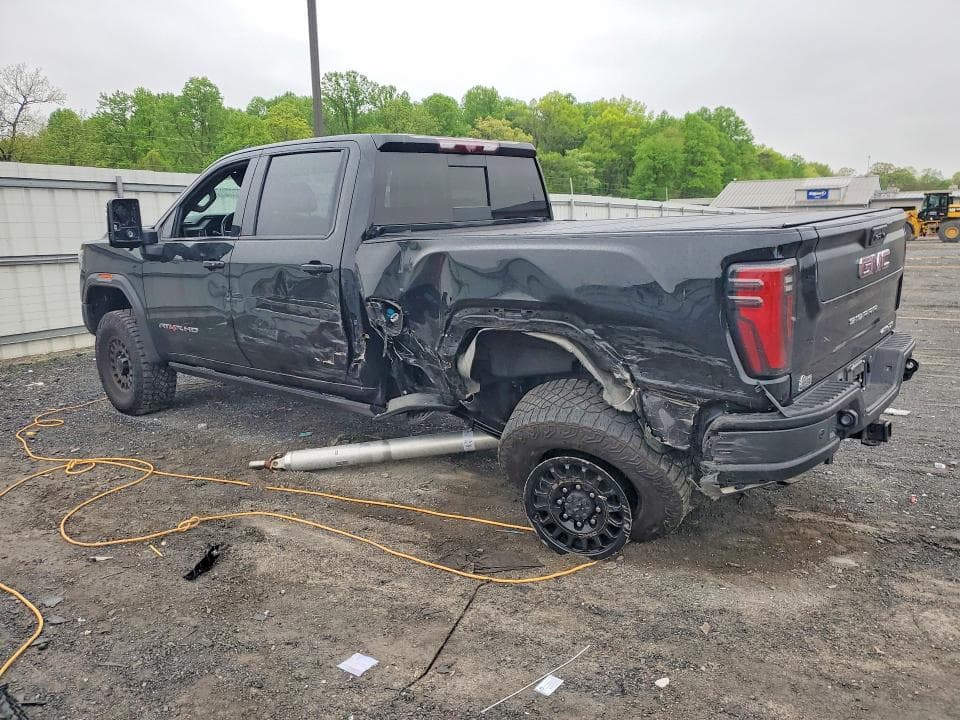 2024 GMC SIERRA K2500 AT4X 2