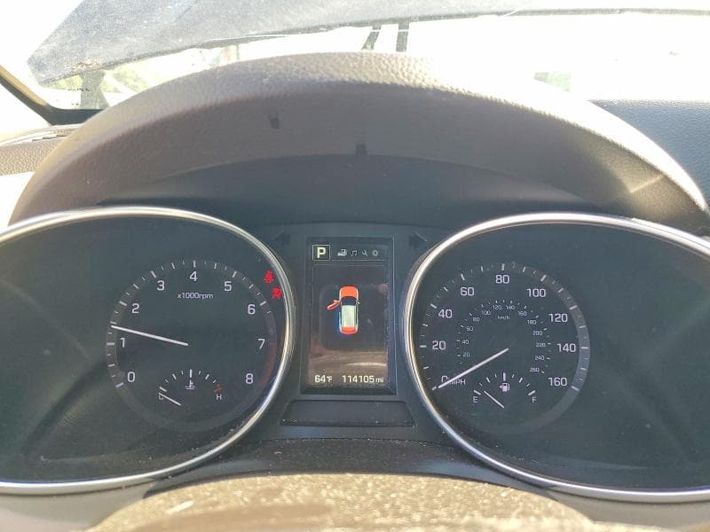 2017 HYUNDAI SANTA FE SE SE 9