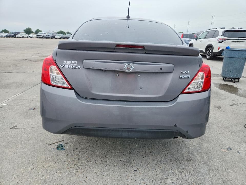 2019 NISSAN VERSA SV 6