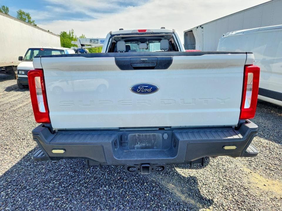 2023 FORD F350 SUPER DUTY 6