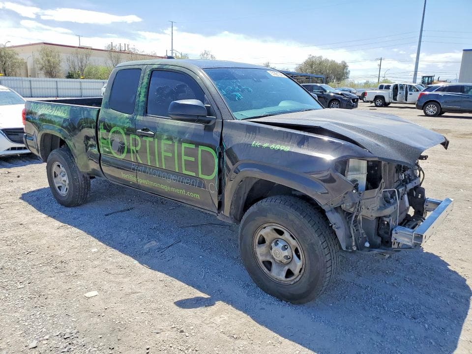 2022 TOYOTA TACOMA SR SR 4