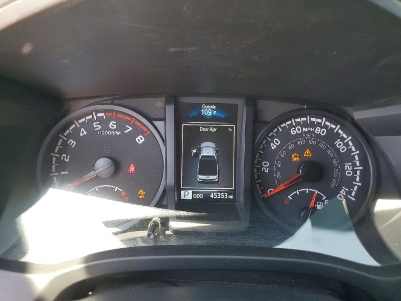 2022 TOYOTA TACOMA SR SR 9