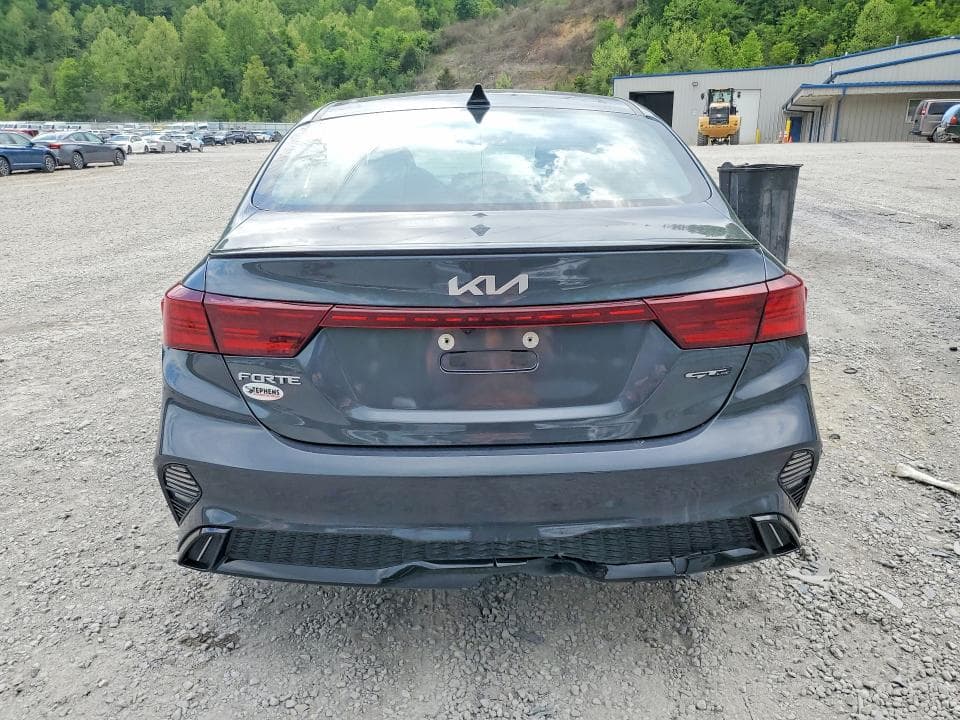 2024 KIA FORTE GT LINE 6