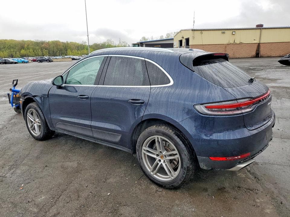 2021 PORSCHE MACAN 2