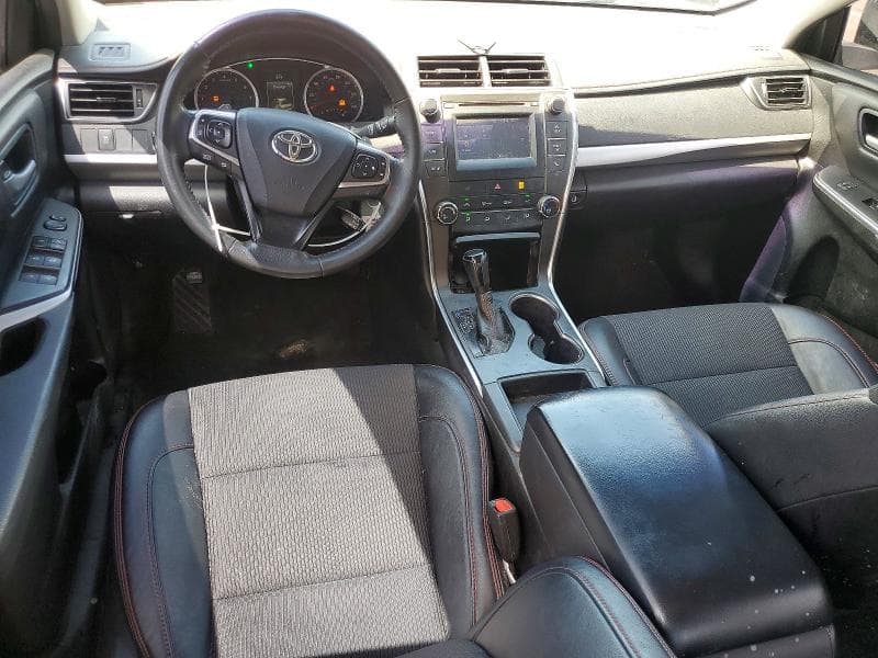 2017 TOYOTA CAMRY SE 8
