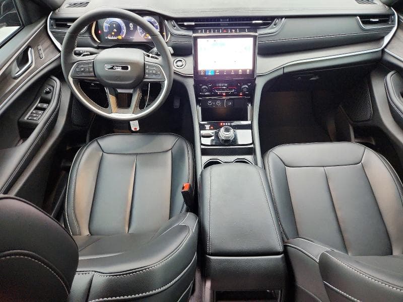 2025 JEEP GRAND CHEROKEE LIMITED LIMITED 8