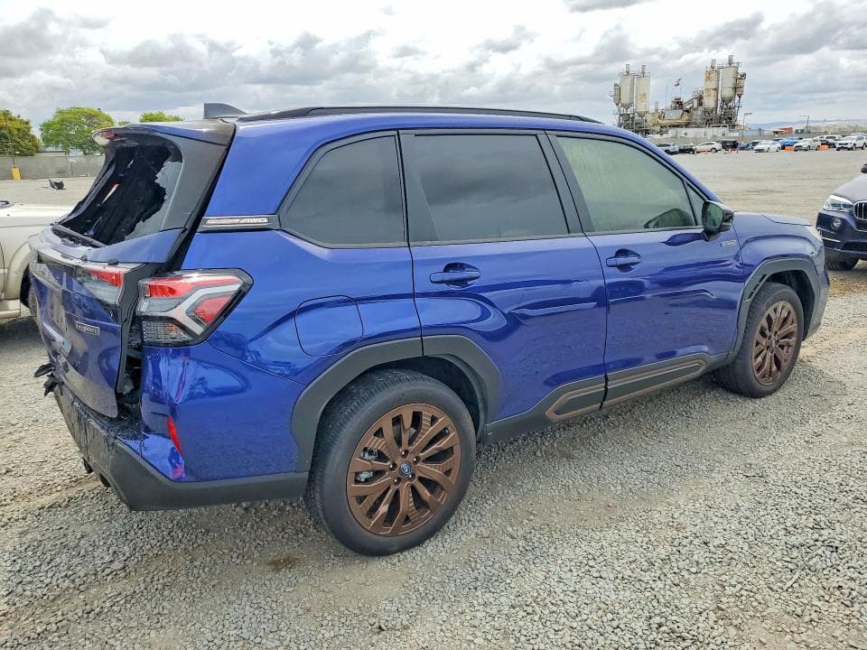 2025 SUBARU FORESTER SPORT 3