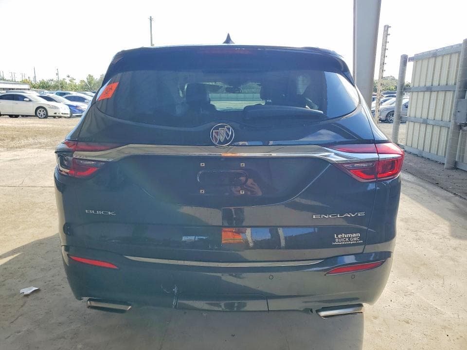 2018 BUICK ENCLAVE ESSENCE ESSENCE 7
