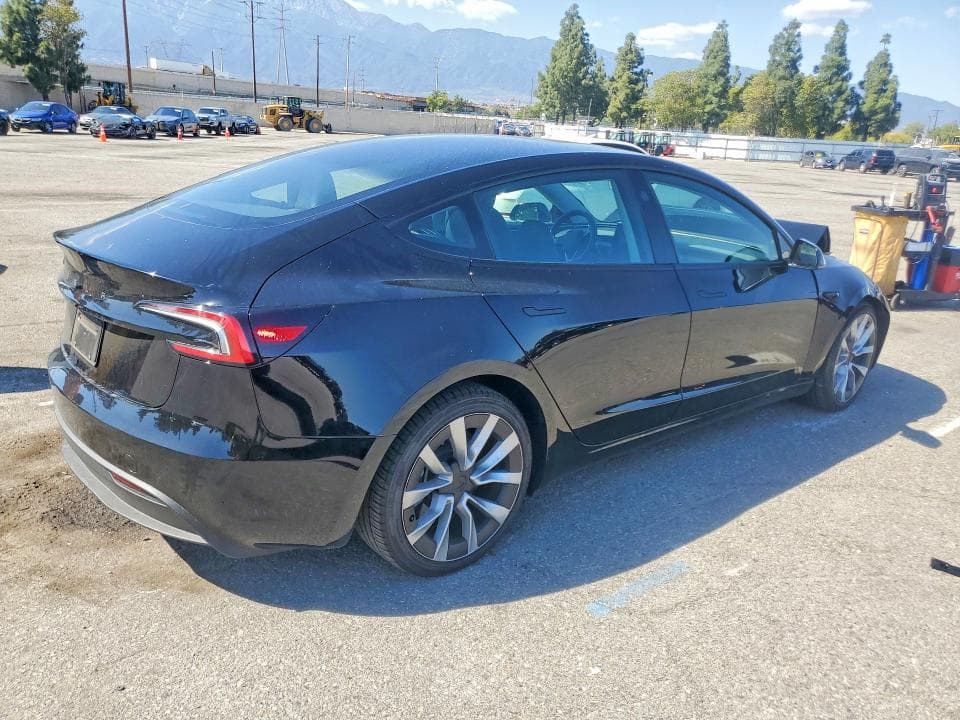 2024 TESLA MODEL 3 3