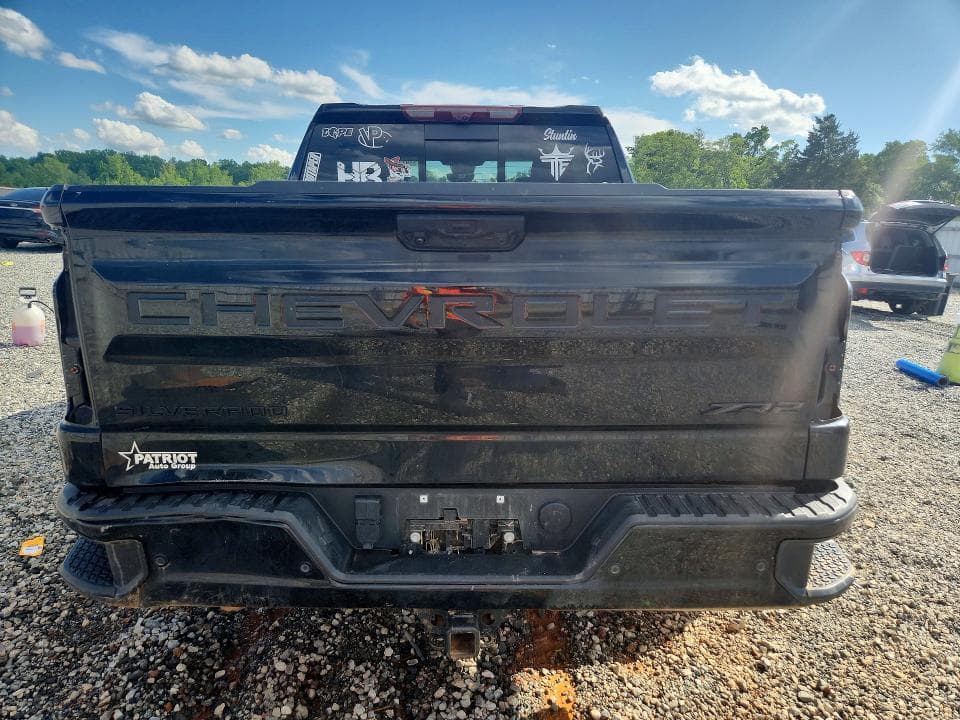 2024 CHEVROLET SILVERADO K1500 ZR2 6
