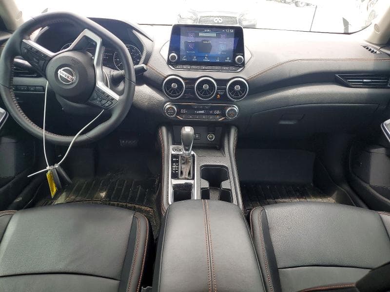 2023 NISSAN SENTRA SR 8