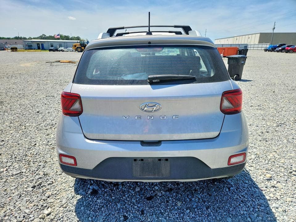 2024 HYUNDAI VENUE SEL 6